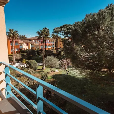 Le De Giens Apartament