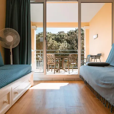 Apartament Le De Giens Hyères